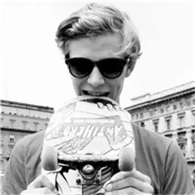 6686体育金牌作者Teresa