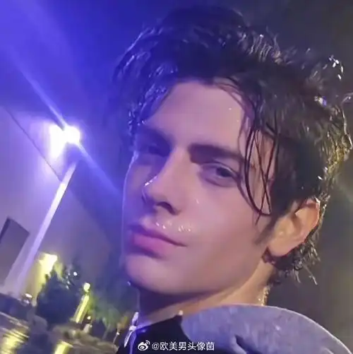 6686体育首席作者Daisy