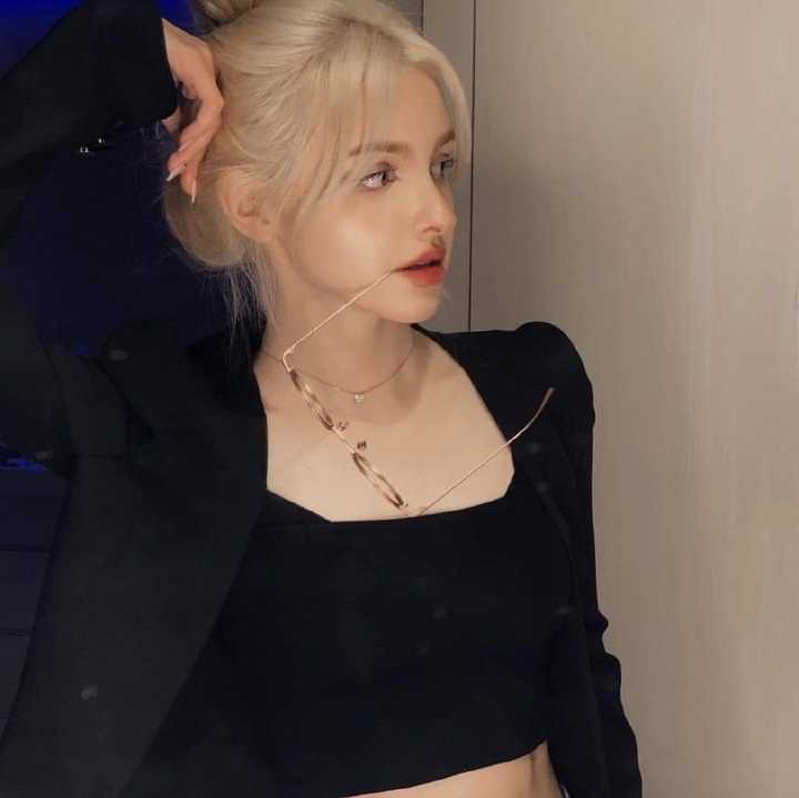 6686体育官网银牌作者Ophelia