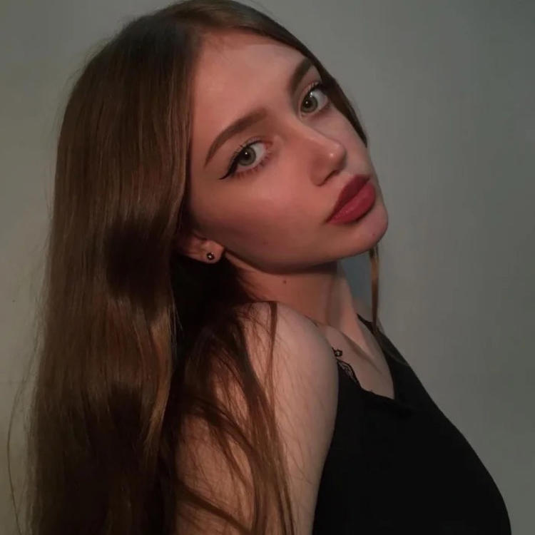 6686体育官网初级作者Naomi