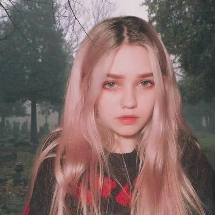 6686体育官网合作伙伴Queen