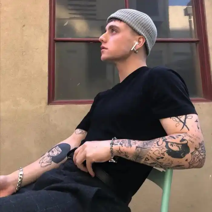 6686体育官网合作伙伴Bella