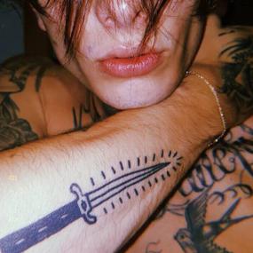 6686体育官网铁牌作者Linda