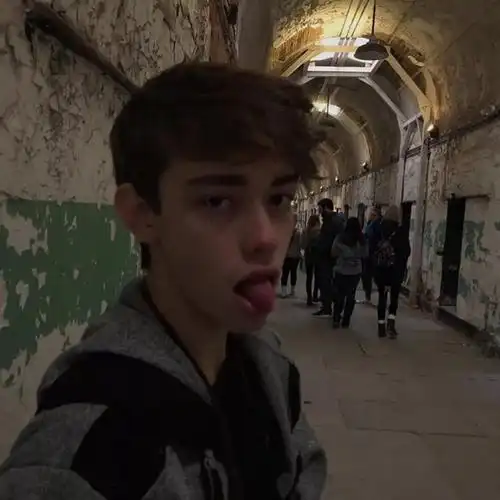 6686体育官网钻石作者Isla