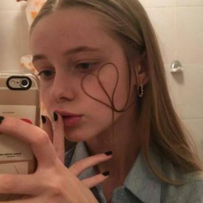 6686体育官网铁牌作者Sadie