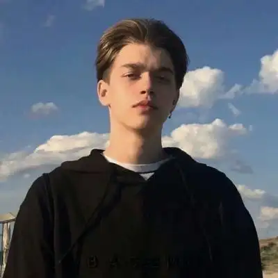 6686体育官网钻石作者Yvette