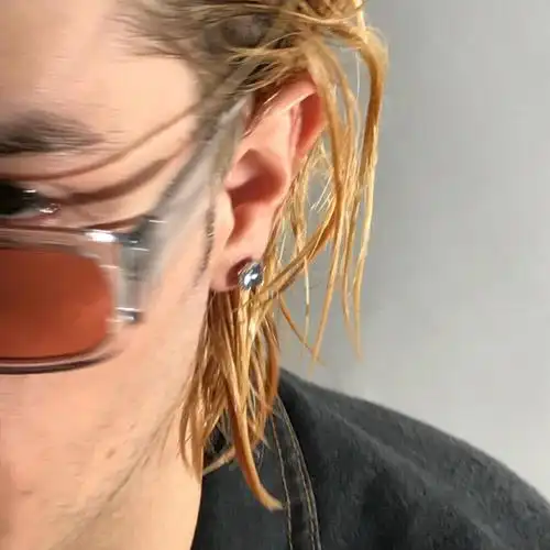 6686体育官网铜牌作者Yasmin