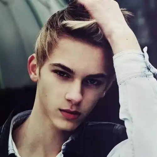 6686体育官网金牌作者Barry