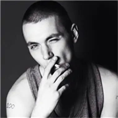 6686体育钻石作者Felicia